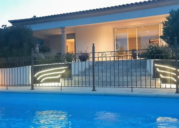 Villa Jasmin Regusse